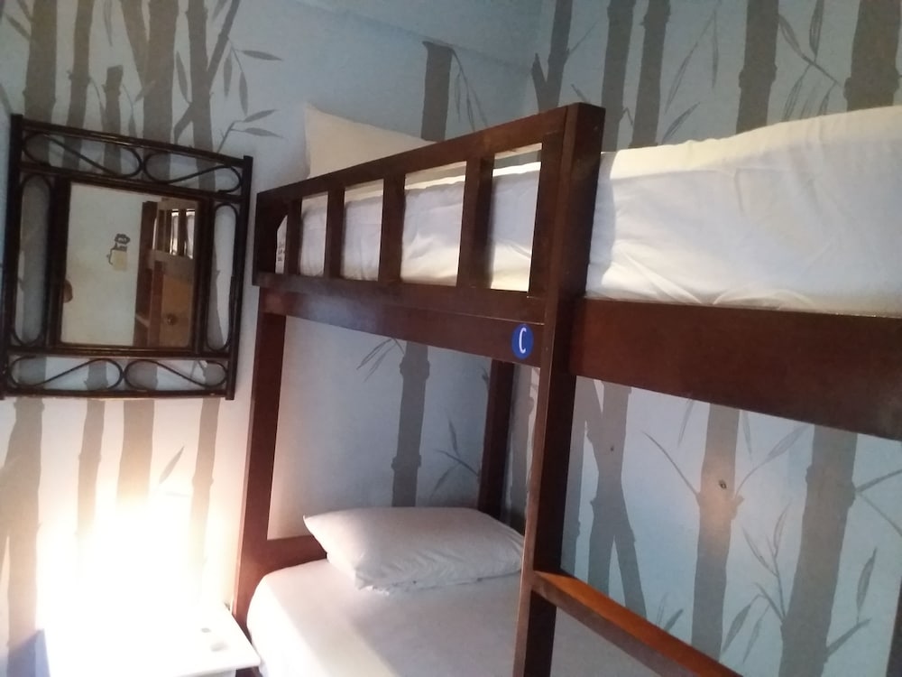 Room 2 | 4-pax Dormitory Shared  Room photo 1