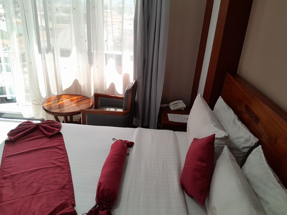 Business Double Room, 1 Queen Bed, City View photo 1