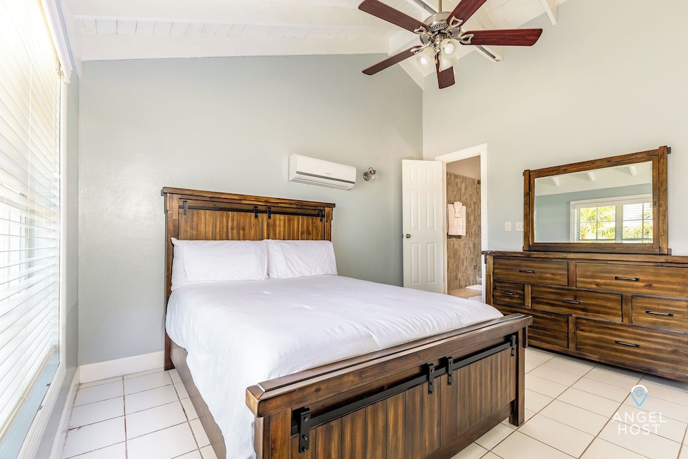 Apartment, 3 Bedrooms, Balcony, Ocean View photo 3