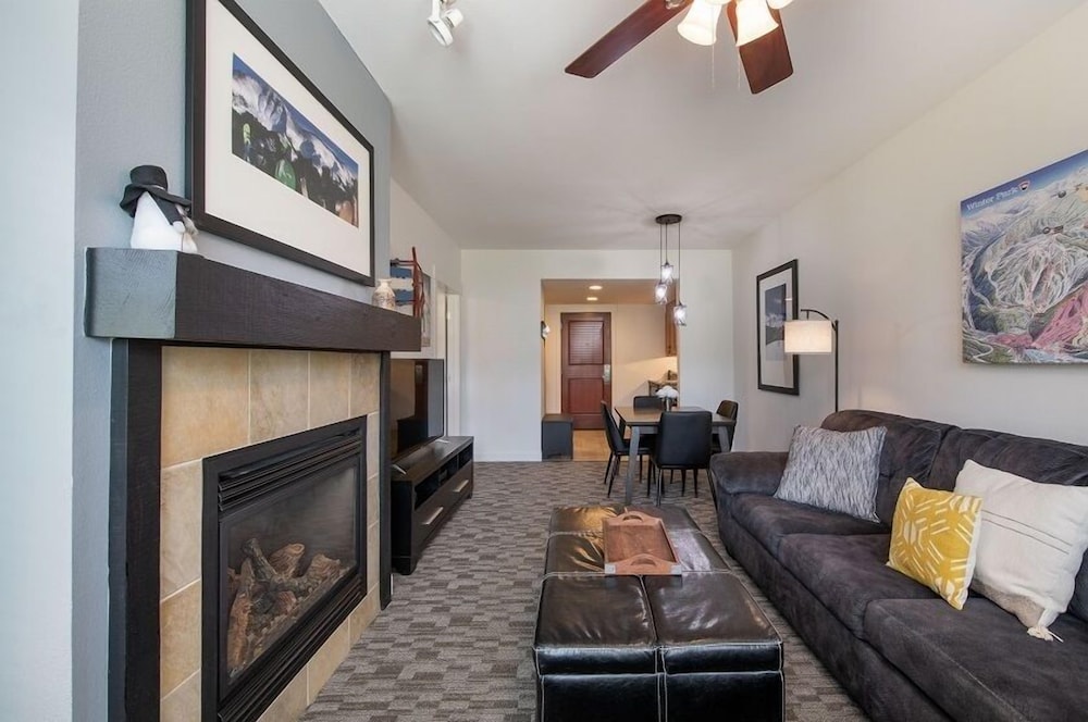 Condo, 1 Bedroom photo 1