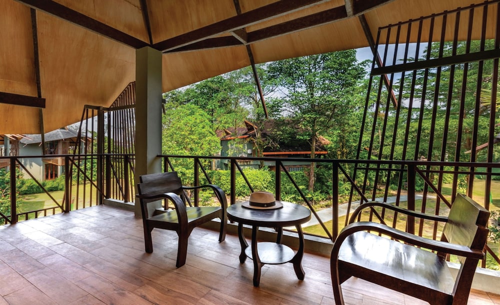 Mermaid Deluxe Villa with Garden View photo 3