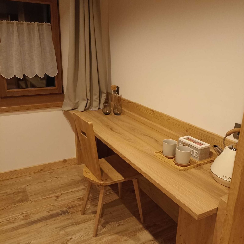 Comfort Double Or Twin Room, Ensuite (Calore) photo 3