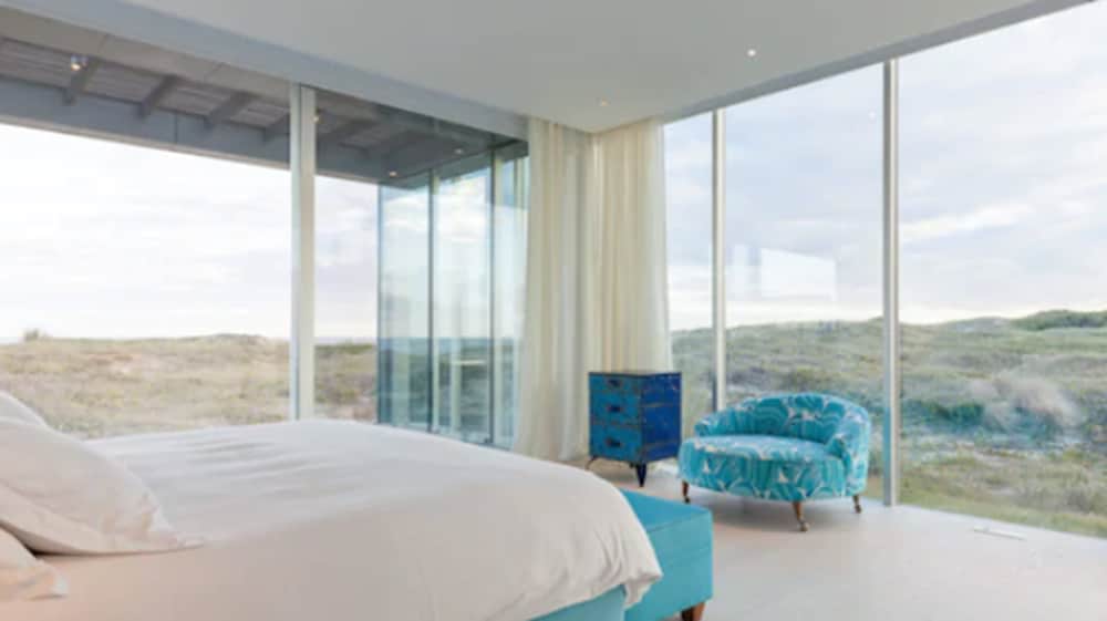 Ocean view Master Suite