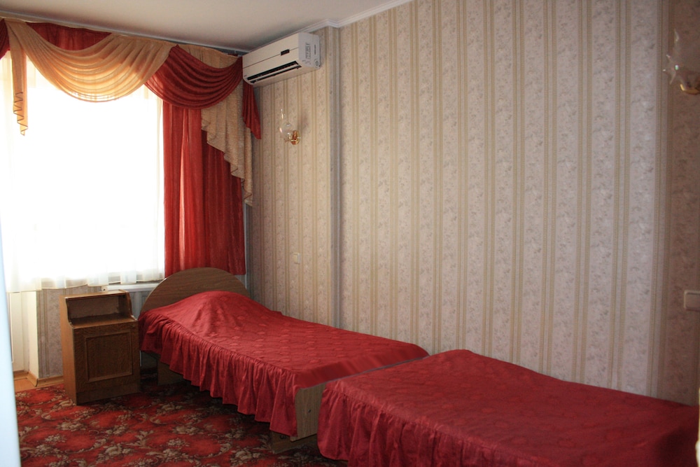 Standard Double Or Twin Room photo 3