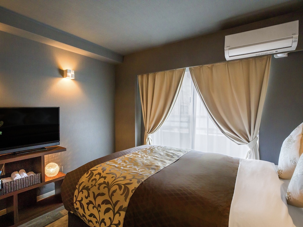 Standard Double Room, Non Smoking - Photo 5