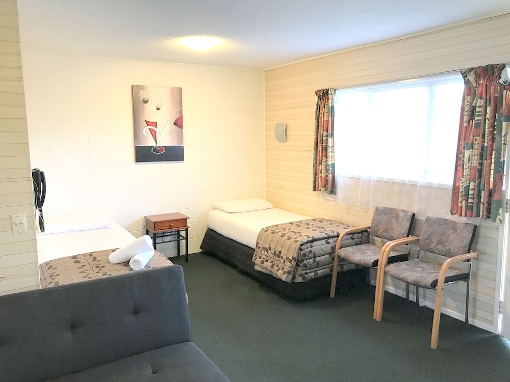 Family Suite (Large) - Photo 6