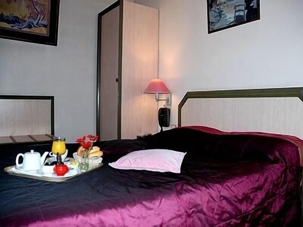 Standard Double Room photo 2