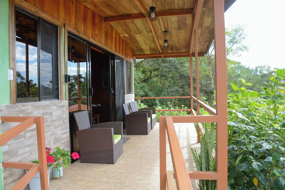 Comfort Studio Suite, Garden View photo 3