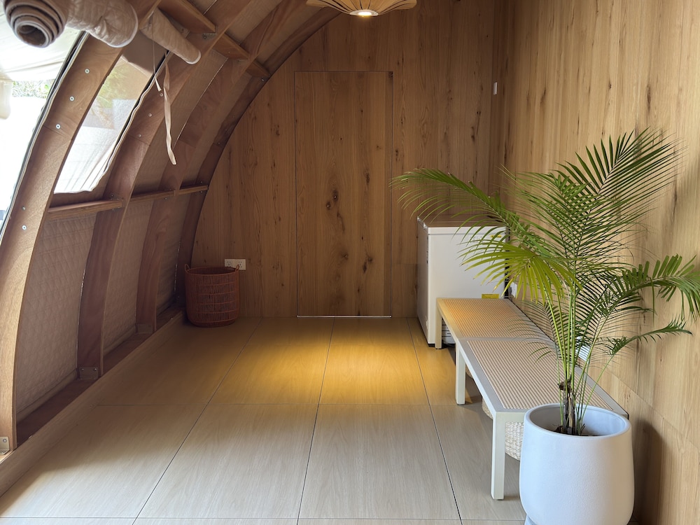 Family Room, 3 Bedrooms - Photo 28