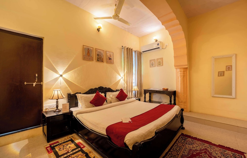 Courtyard Double Bed Balcony Room
