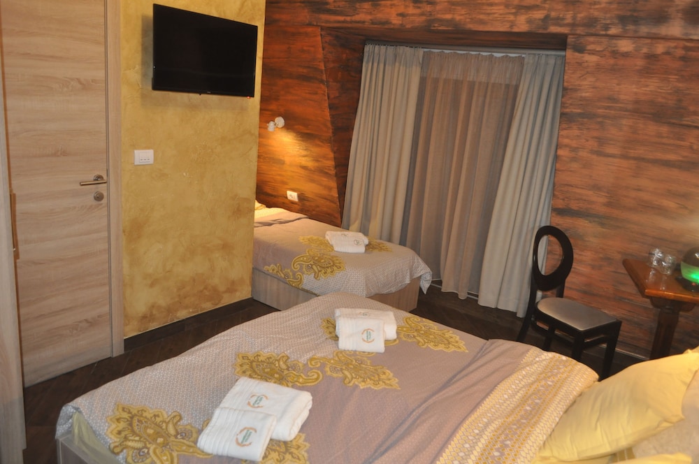 Comfort Triple Room photo 3