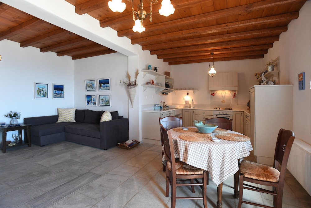 Villa, 2 Bedrooms (Tinos Sky View 4) photo 2
