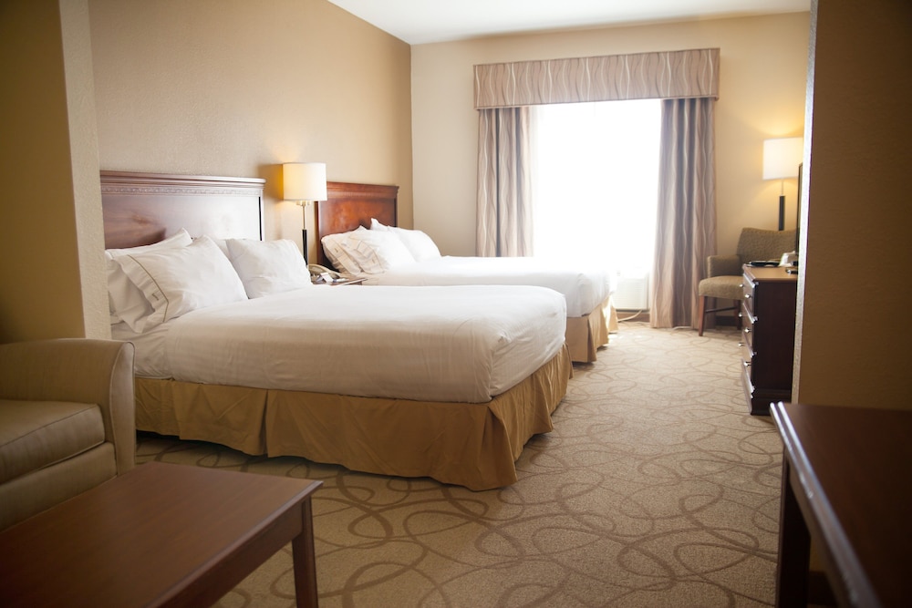 Standard Room, 2 Queen Beds, Accessible (Communications) - Photo 2