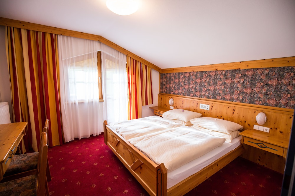 Double Room 2 Adults photo 2