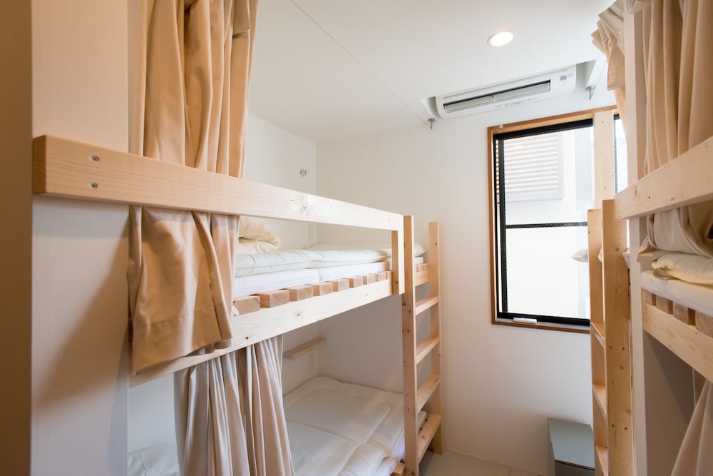 Mixed 10-Bed Dormitory photo 1