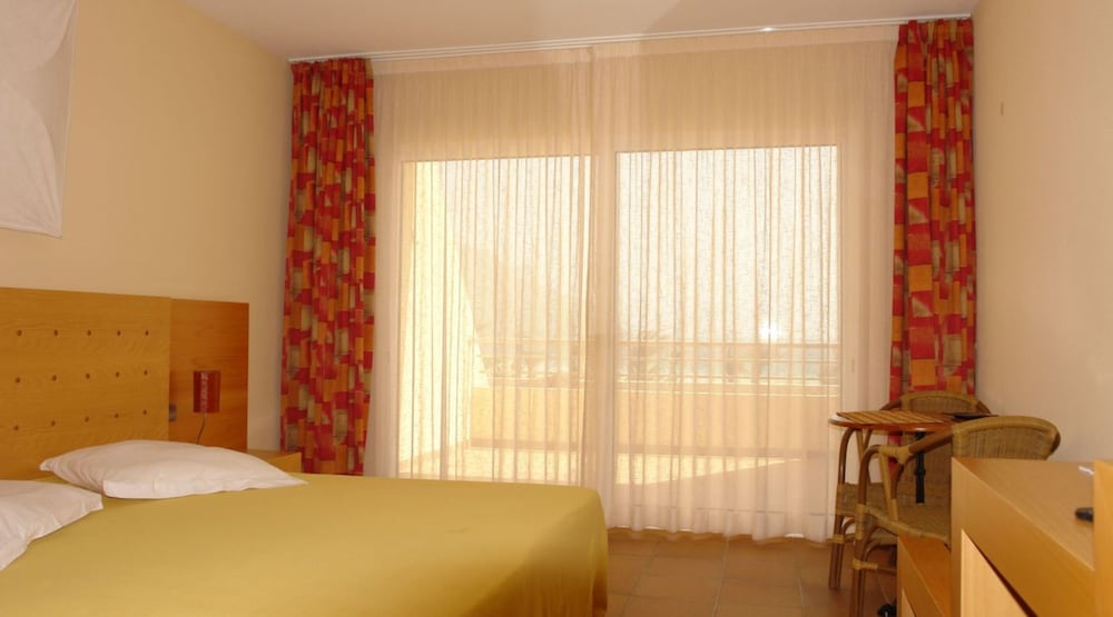 Superior Double or Twin Room, Sea View photo 2