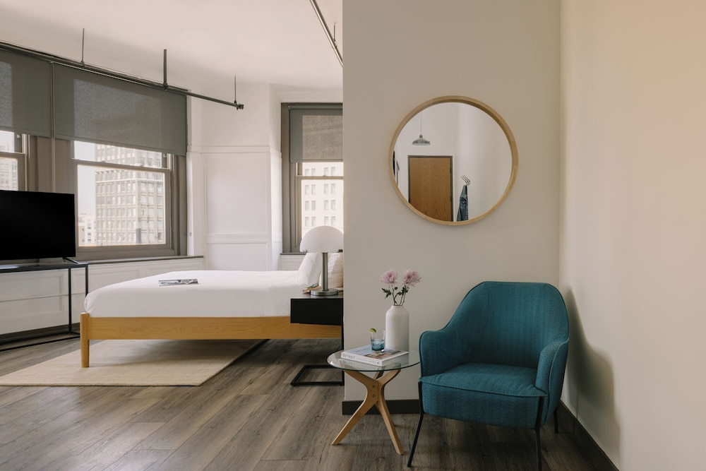 Studio, 1 Queen Bed, City View photo 1