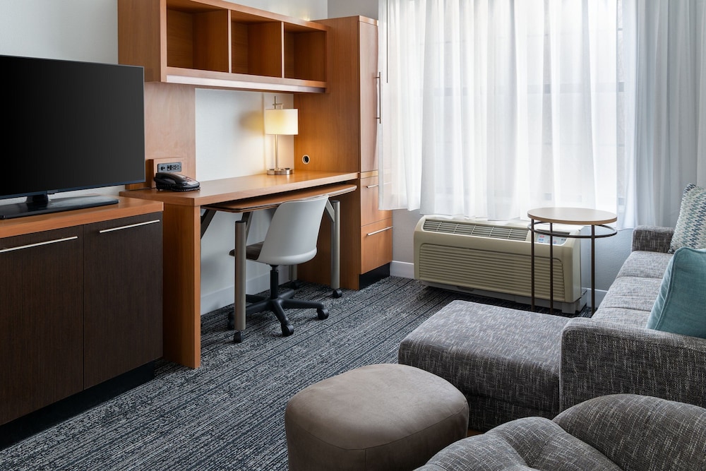 Suite, 1 Double Bed photo 3