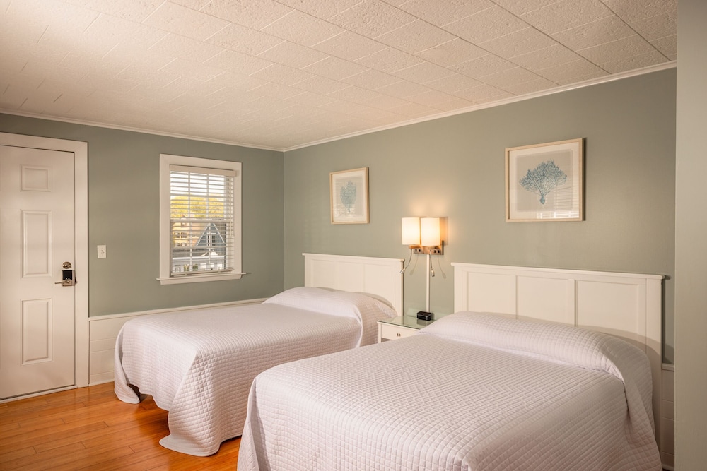 Standard Room photo 3