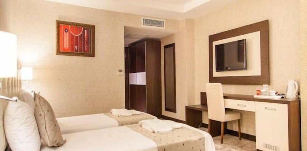 Standard Room photo 2