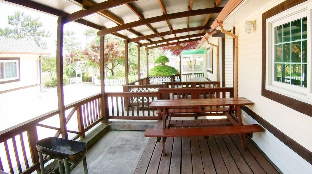 Room (Main Building 104) photo 3