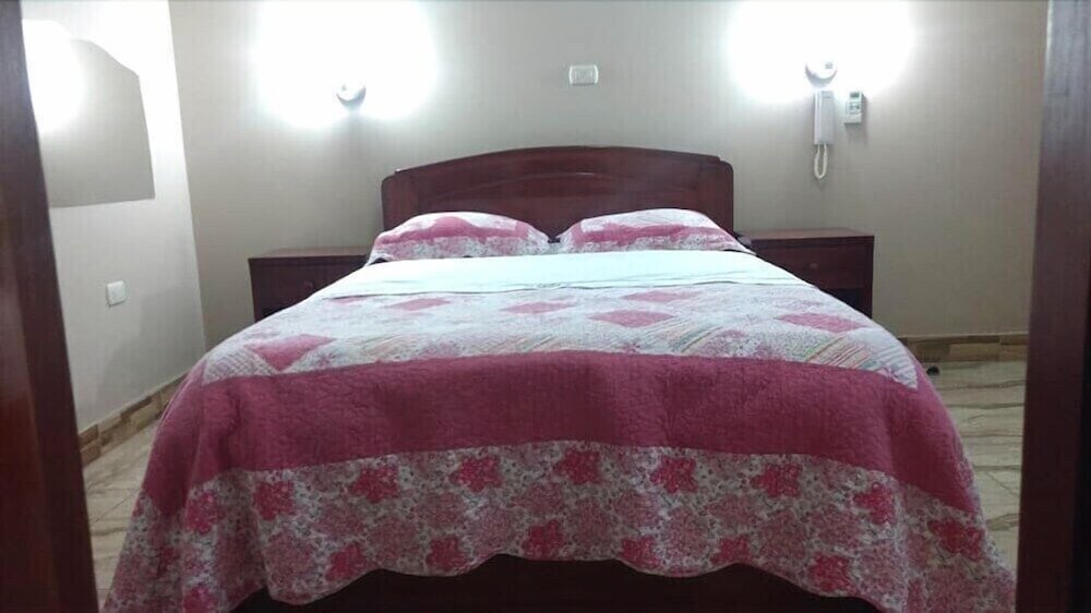 Classic Single Room