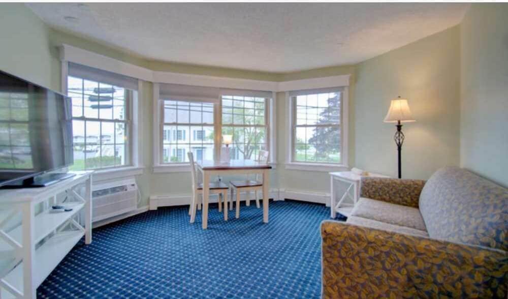Design Room photo 2