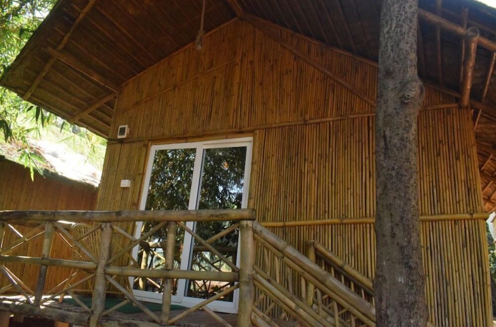 Deluxe Cottage photo 2