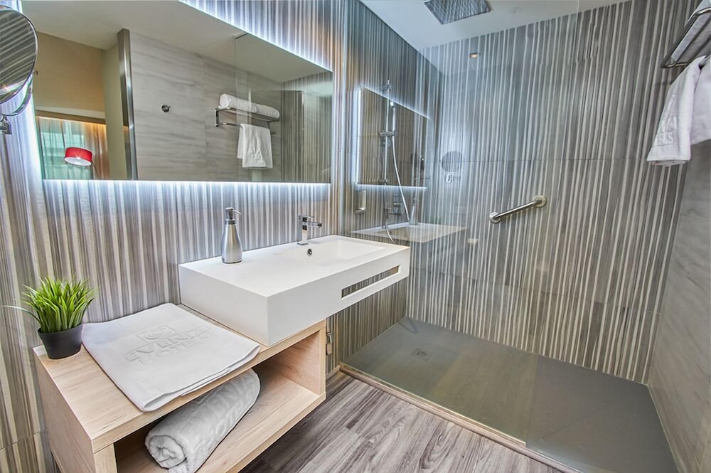 Junior Suite (2-2) - Photo 7