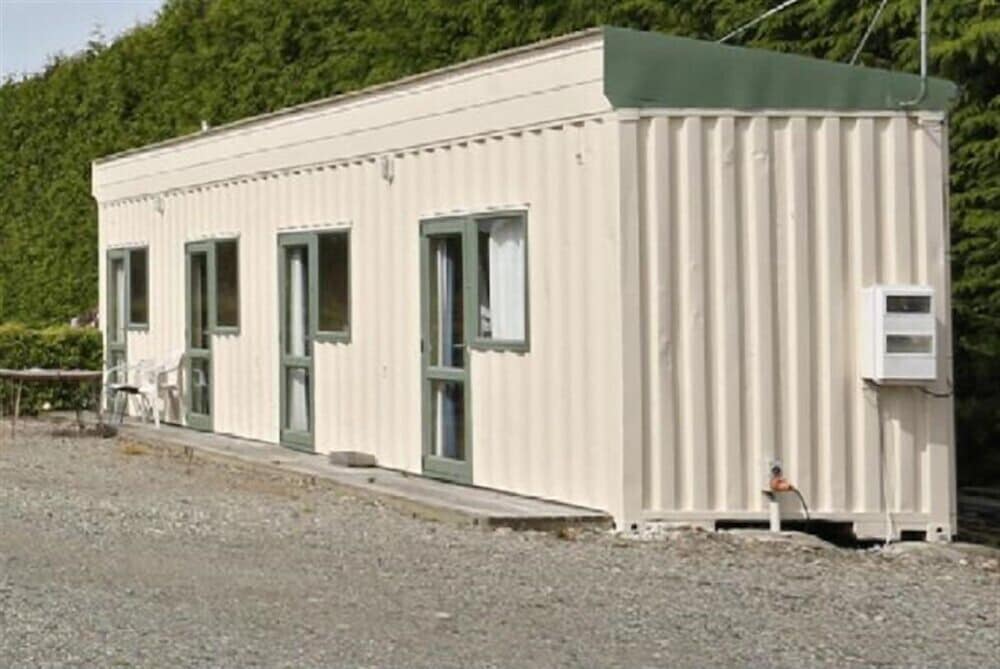 Economy Cabin (Outside) photo 1
