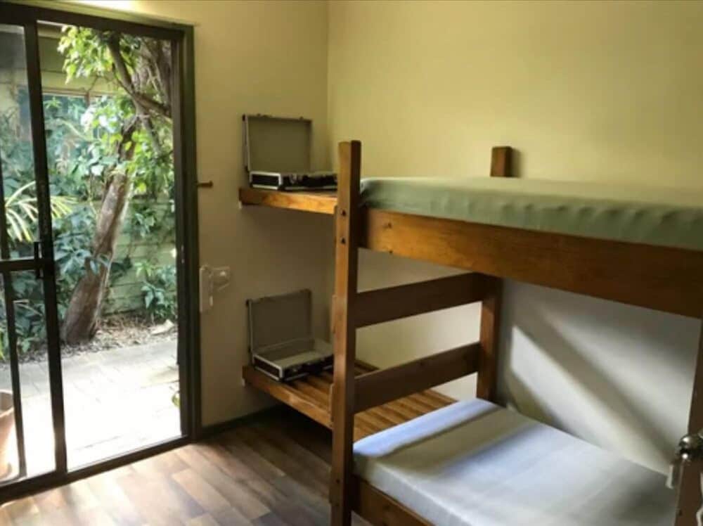 Shared Dormitory, Multiple Beds photo 1