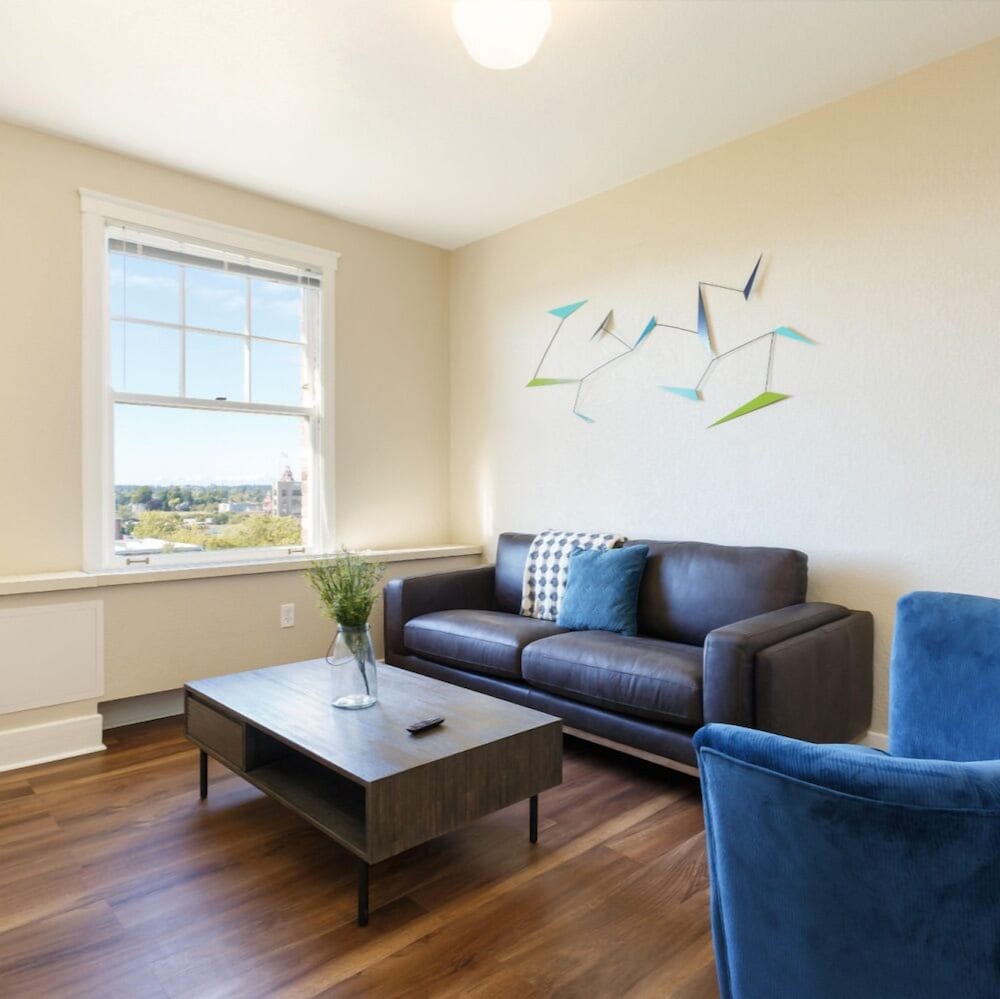 Suite (Historic City Scape) photo 2