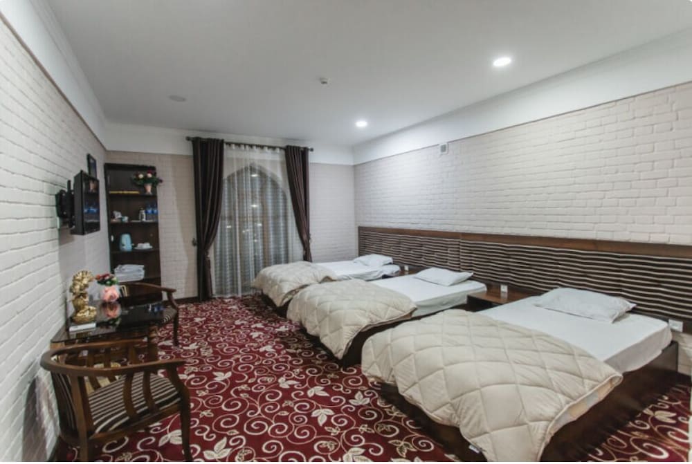 Standard Triple Room, Park View