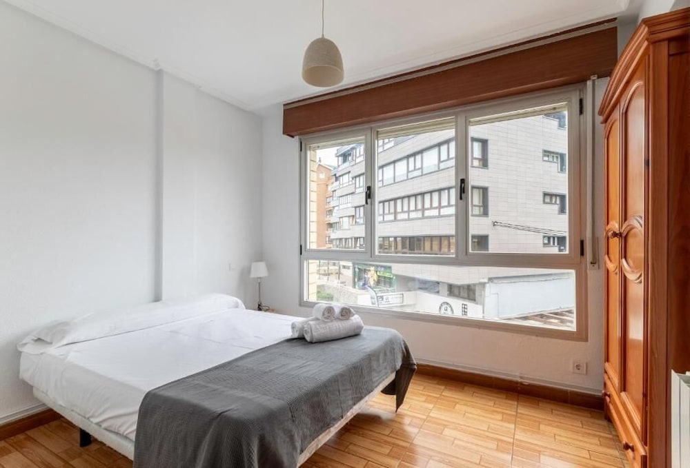 Apartamento Básico, Balcón, Vista a la Montaña