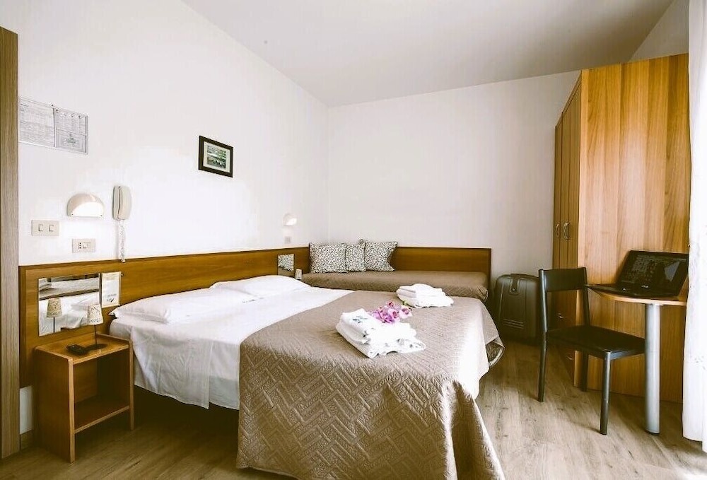 Superior Double Room photo 1