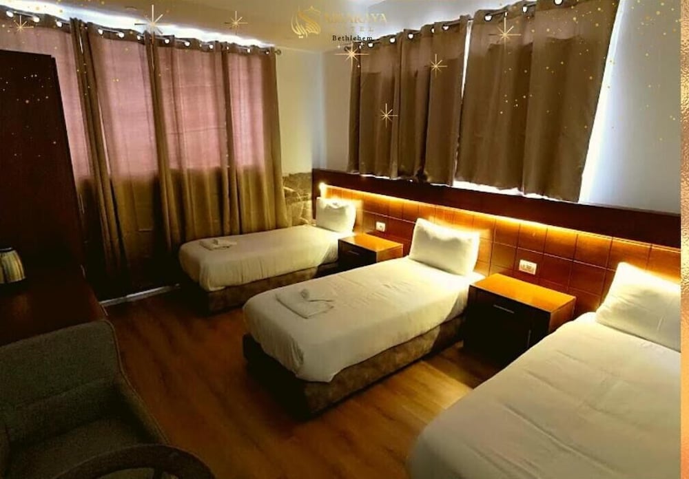 Luxury Triple Room photo 2