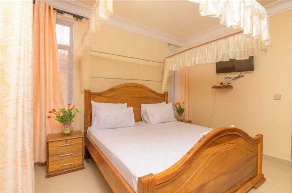 Luxury Double or Twin Room photo 2