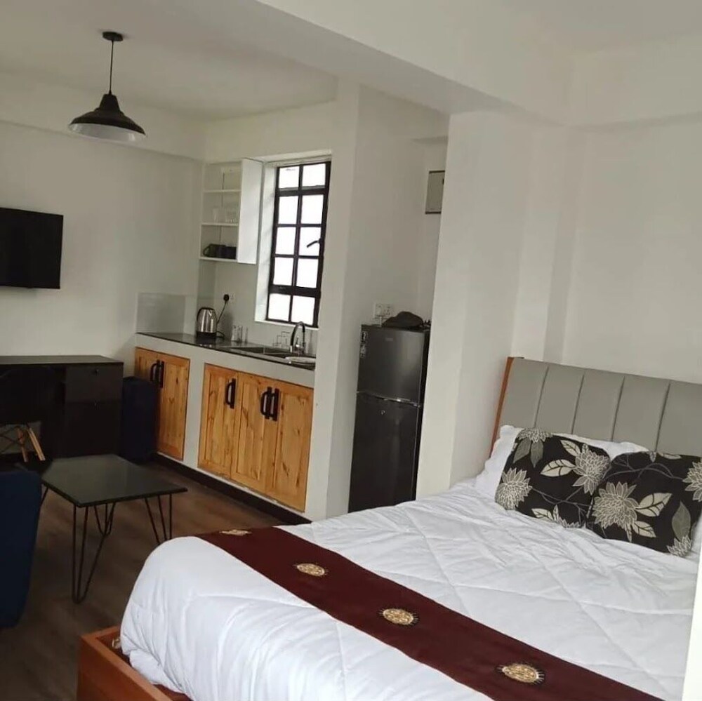 Deluxe Double Room, Garden View