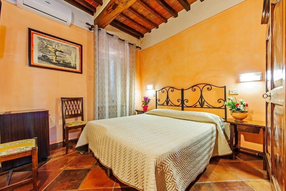 Traditional Room