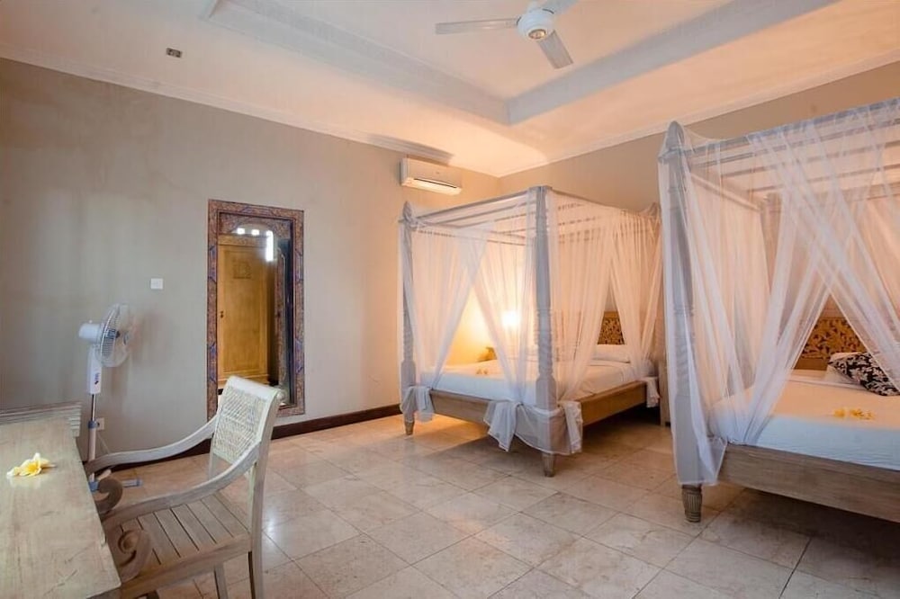 Luxury Double or Twin Room photo 2