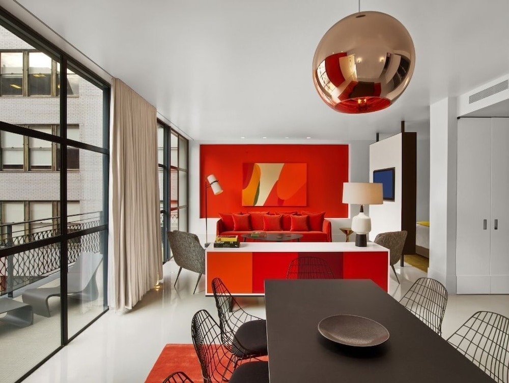 Penthouse, 1 Queen Bed, City View photo 3