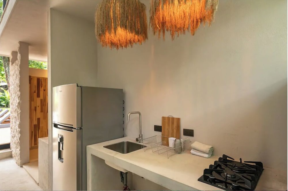 Nala Luxury Living - Studio Suite #4 photo 2