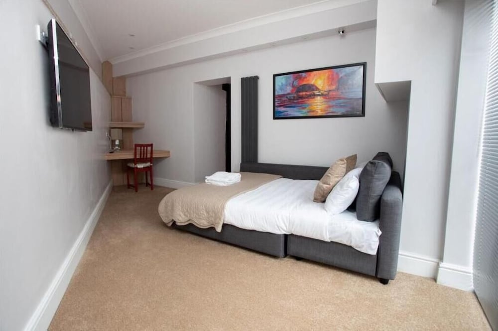 Family Suite - Photo 13