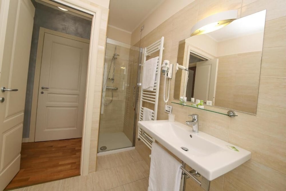 Comfort Room, 1 Twin Bed, Private Bathroom photo 2