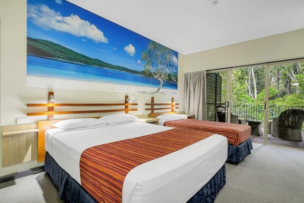 Wallum Family Resort Room
