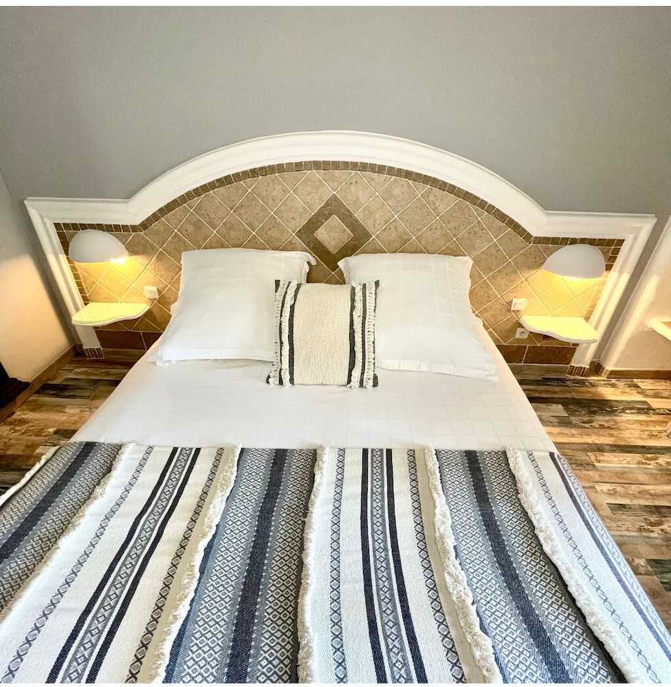 Superior Double Room, 1 Queen Bed photo 2