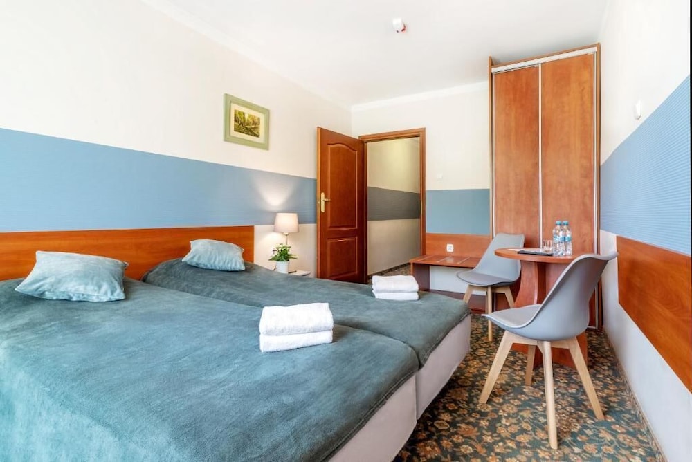Standard Twin Room, Balcony, Garden View