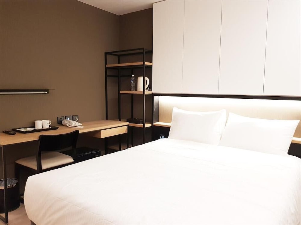 Basic Double Room - Photo 1