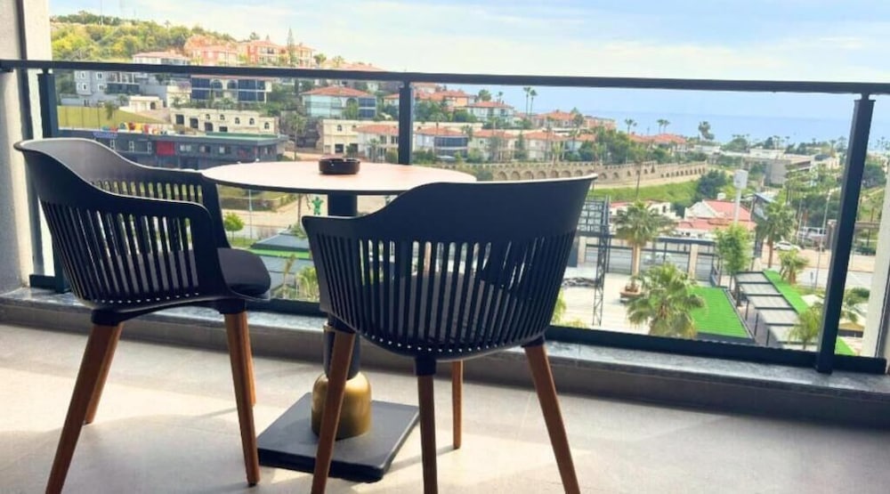 Deluxe Double Room (Sea View)