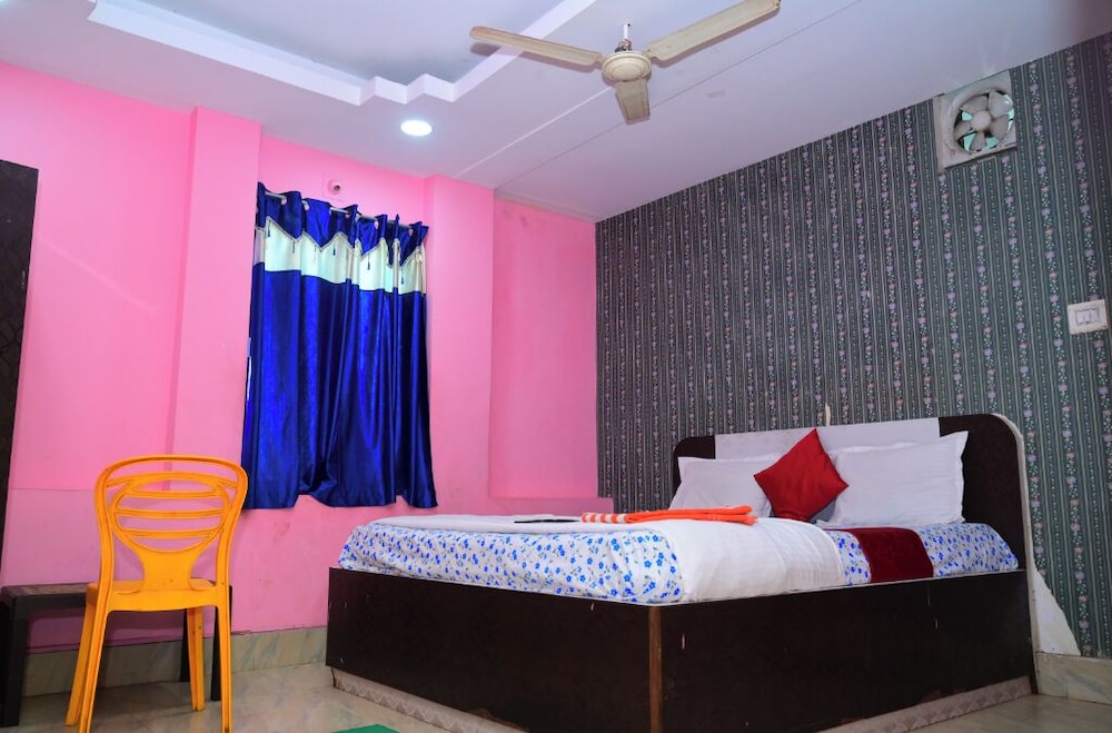 Standard Double Room, 1 King Bed photo 2